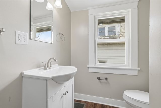 939 Marshall Ave, New Castle, PA 16101