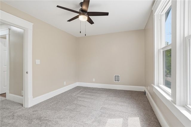 939 Marshall Ave, New Castle, PA 16101