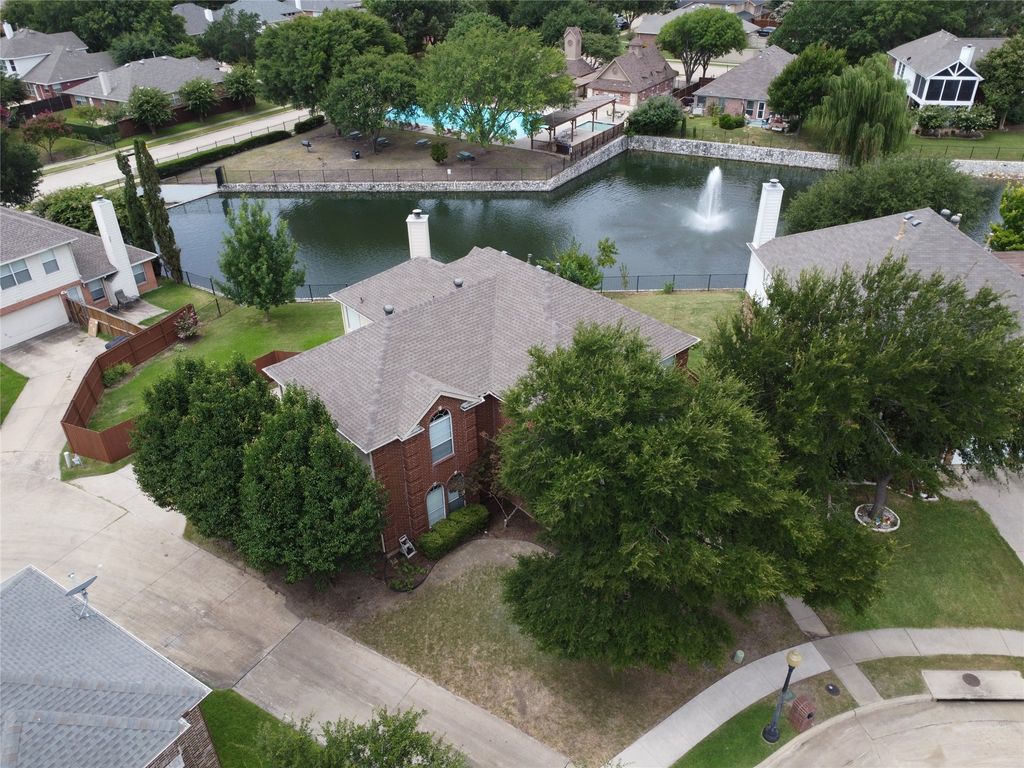 11331 Waterford Lane, Frisco, TX 75035
