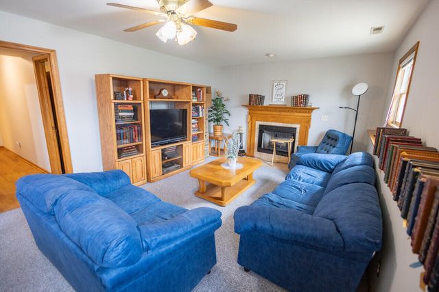 4931 Cardinal Court, Schererville, IN 46375