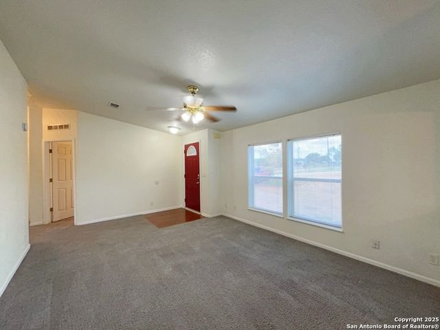 9611 HILDEBRANDT RD, San Antonio, TX 78222