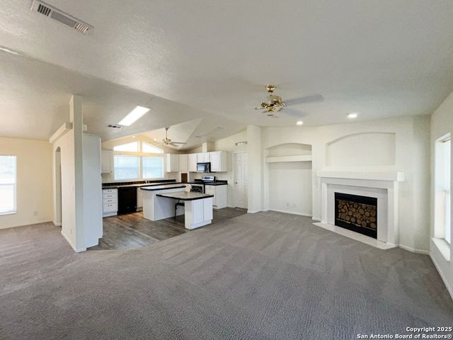 9611 HILDEBRANDT RD, San Antonio, TX 78222