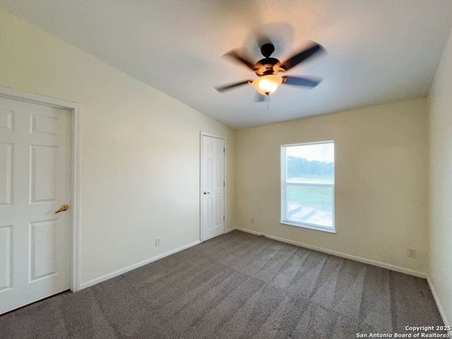 9611 HILDEBRANDT RD, San Antonio, TX 78222