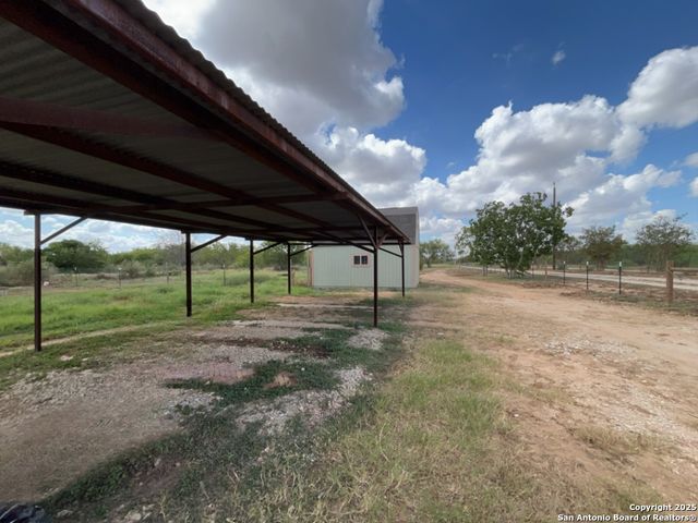 9611 HILDEBRANDT RD, San Antonio, TX 78222