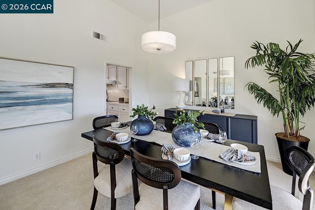 3318 Ptarmigan Dr 3C, Walnut Creek, CA 94595