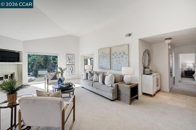 3318 Ptarmigan Dr 3C, Walnut Creek, CA 94595