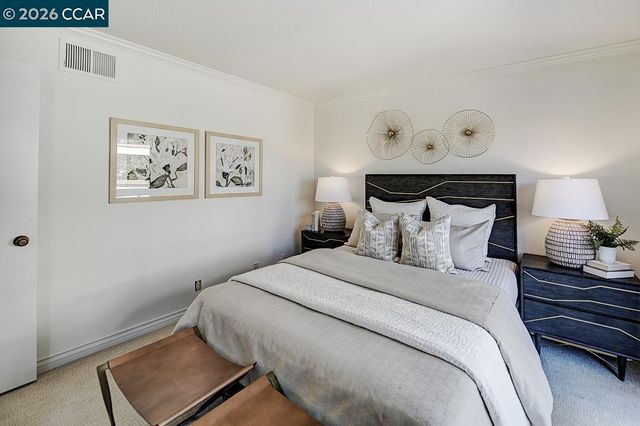 3318 Ptarmigan Dr 3C, Walnut Creek, CA 94595