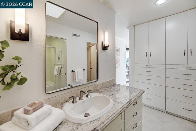 3318 Ptarmigan Dr 3C, Walnut Creek, CA 94595