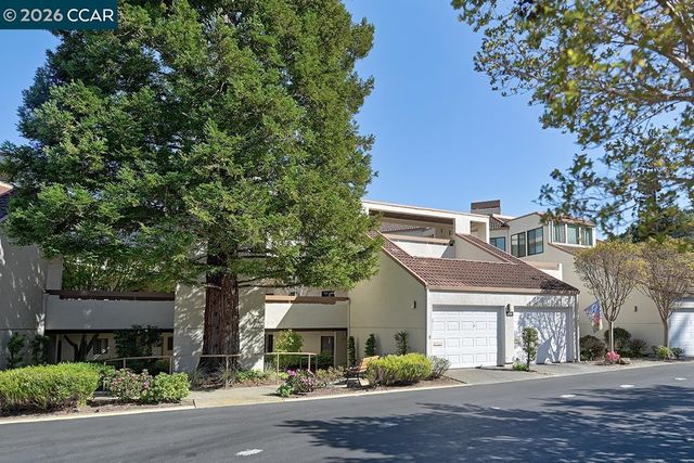 3318 Ptarmigan Dr 3C, Walnut Creek, CA 94595