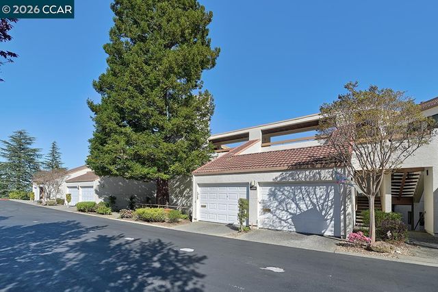 3318 Ptarmigan Dr 3C, Walnut Creek, CA 94595