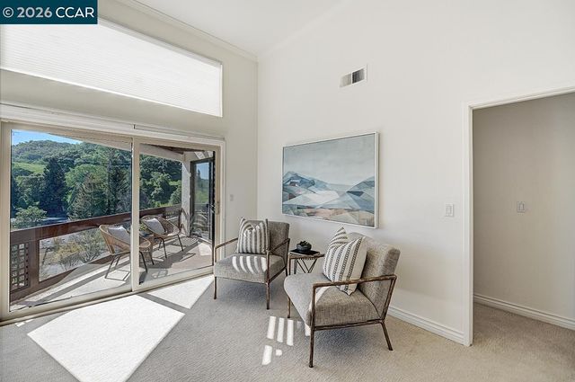 3318 Ptarmigan Dr 3C, Walnut Creek, CA 94595