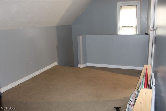 124 E 32nd Street, Lorain, OH 44055