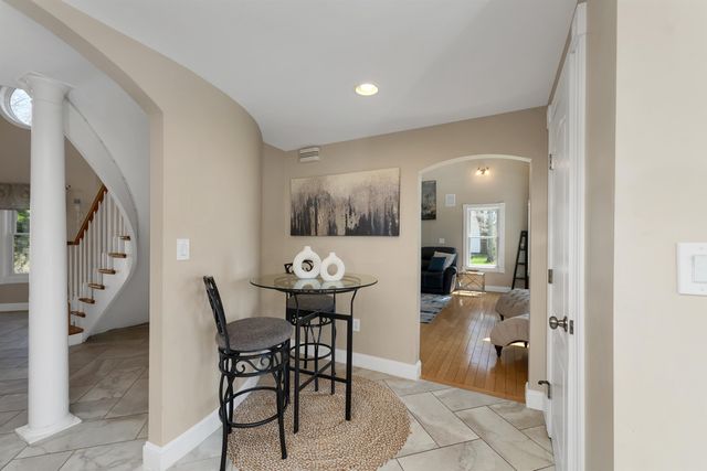 177 Columbus Avenue, Dover, NH 03820