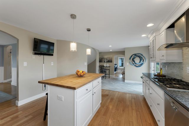 177 Columbus Avenue, Dover, NH 03820