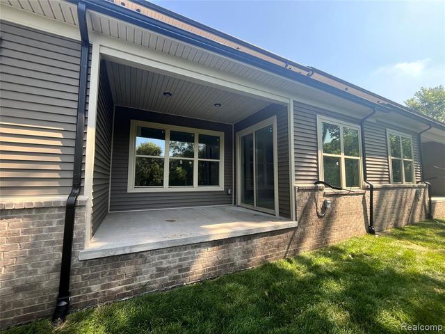 11386 Langfeld Spur, Brighton, MI 48116