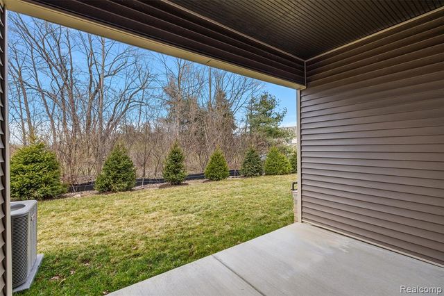 11386 Langfeld Spur, Brighton, MI 48116