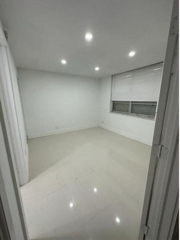 6200 NW 2nd Avenue 118, Boca Raton, FL 33487