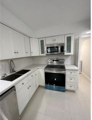 6200 NW 2nd Avenue 118, Boca Raton, FL 33487