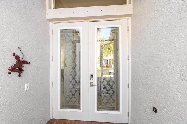 7880 New Holland Way, Boynton Beach, FL 33437