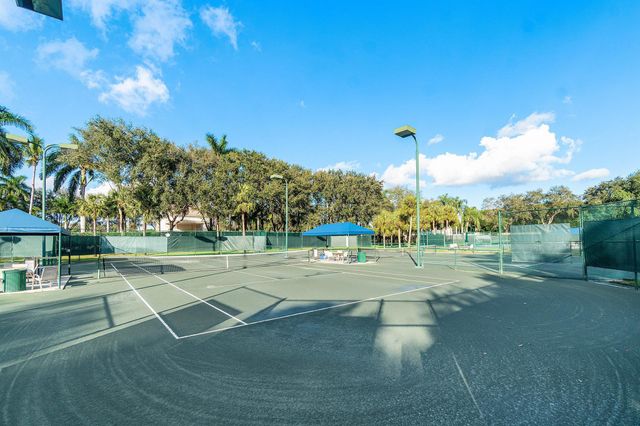 7880 New Holland Way, Boynton Beach, FL 33437