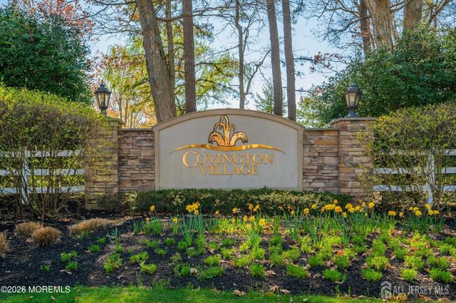 219 Sophee Lane, Lakewood, NJ 08701