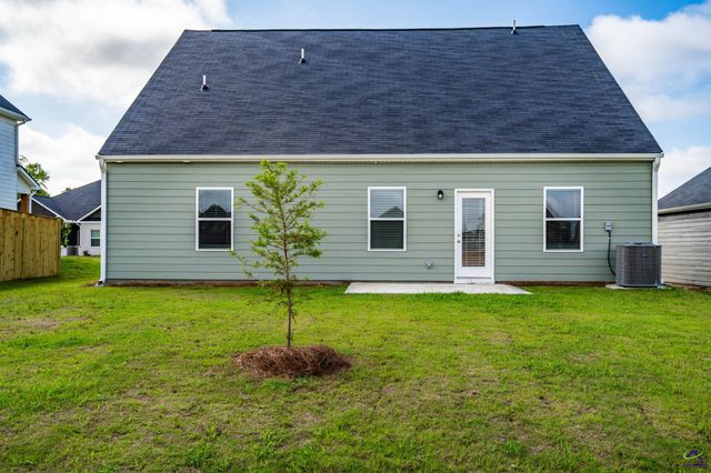 104 Scarecrow Lane, Perry, GA 31069