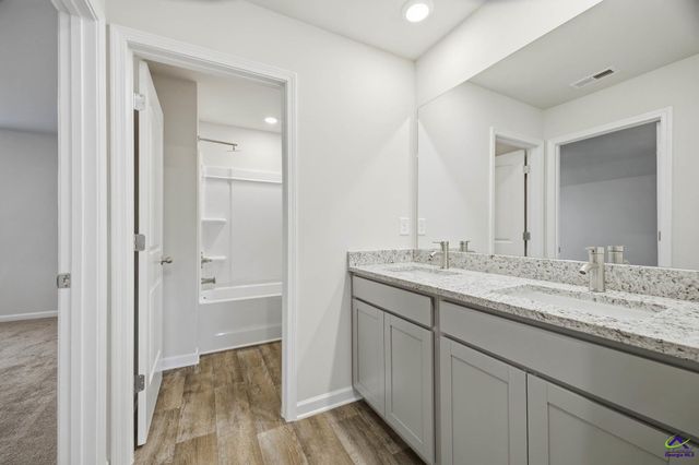 104 Scarecrow Lane, Perry, GA 31069