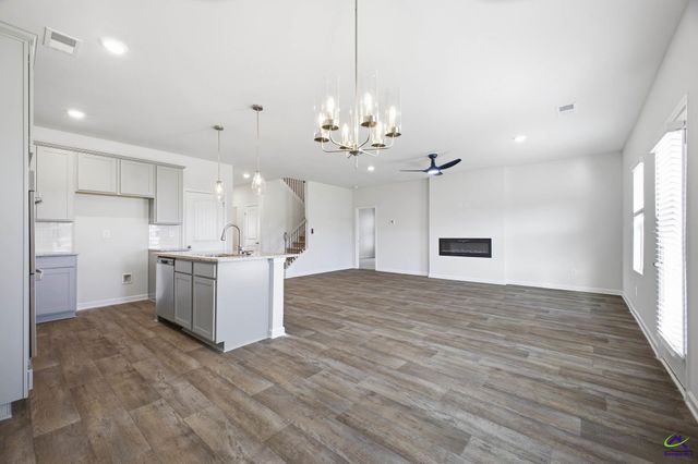 104 Scarecrow Lane, Perry, GA 31069