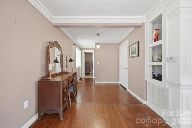 621 Wildlife Lake Road, Old Fort, NC 28762