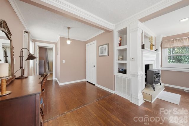 621 Wildlife Lake Road, Old Fort, NC 28762