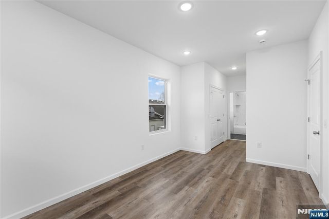 51 E Main Street 210, Bergenfield, NJ 07621