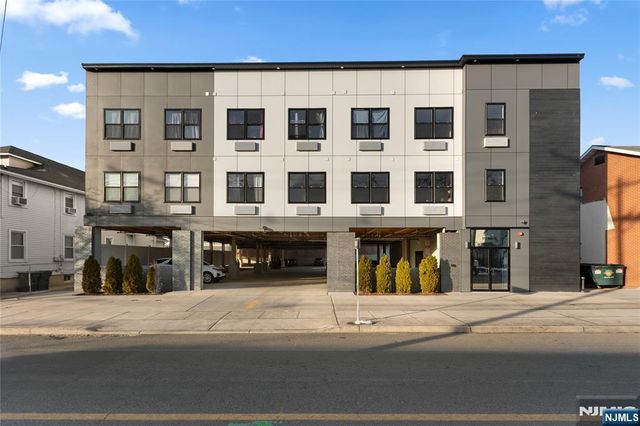 51 E Main Street 210, Bergenfield, NJ 07621