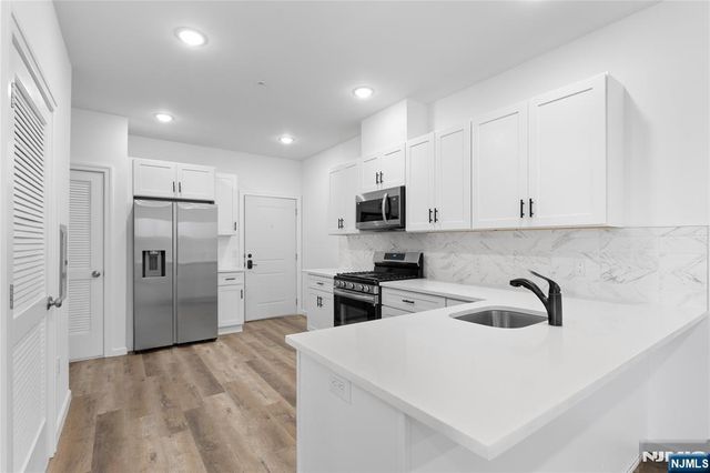 51 E Main Street 210, Bergenfield, NJ 07621