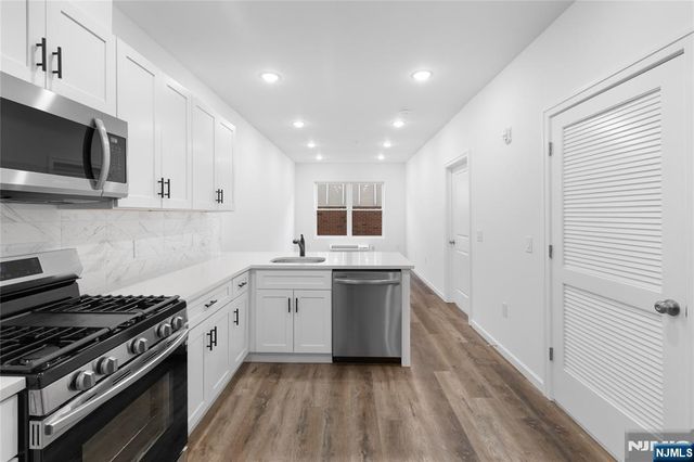 51 E Main Street 210, Bergenfield, NJ 07621