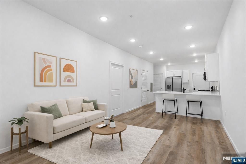 51 E Main Street 210, Bergenfield, NJ 07621