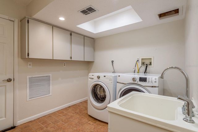 14359 82ND TERRACE, Seminole, FL 33776