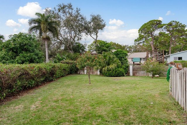 14359 82ND TERRACE, Seminole, FL 33776