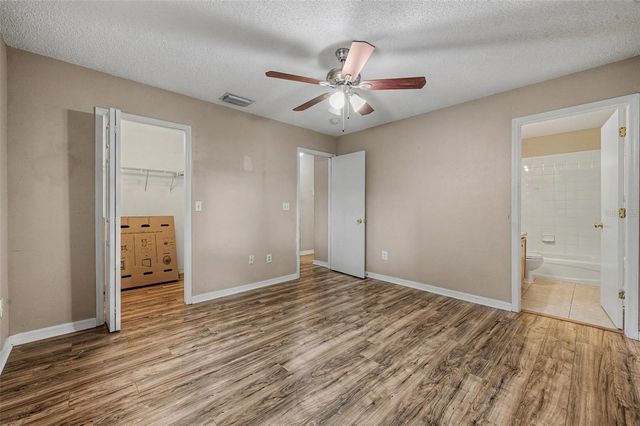 7434 E BANK DRIVE, Tampa, FL 33617