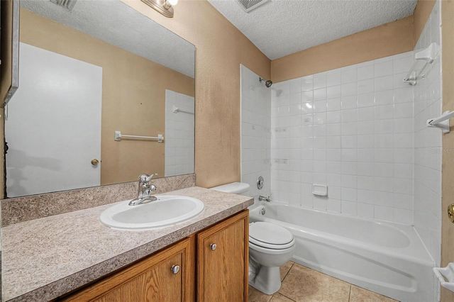 7434 E BANK DRIVE, Tampa, FL 33617