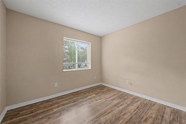 7434 E BANK DRIVE, Tampa, FL 33617