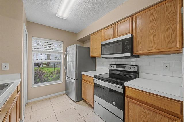 7434 E BANK DRIVE, Tampa, FL 33617