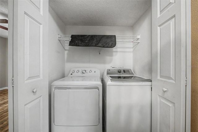 7434 E BANK DRIVE, Tampa, FL 33617