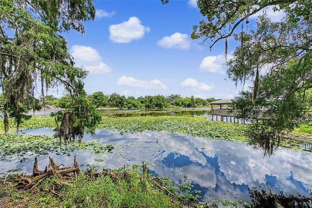 7434 E BANK DRIVE, Tampa, FL 33617
