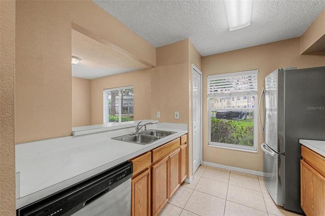 7434 E BANK DRIVE, Tampa, FL 33617