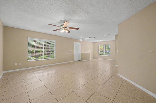 7434 E BANK DRIVE, Tampa, FL 33617