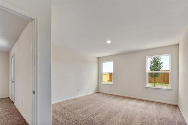 140 Allington CIR, Jarrell, TX 76537