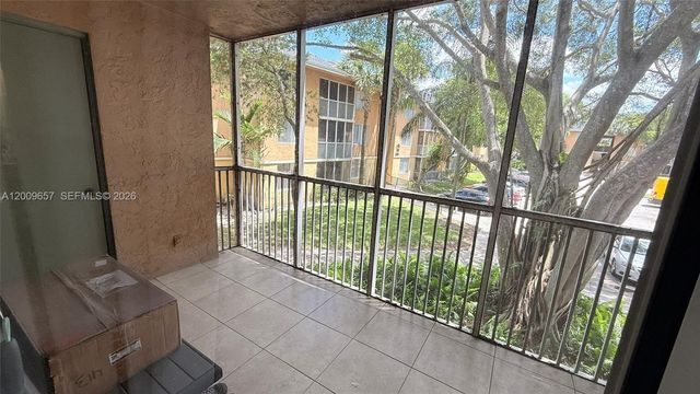 4055 W Mcnab Rd H206, Pompano Beach, FL 33069