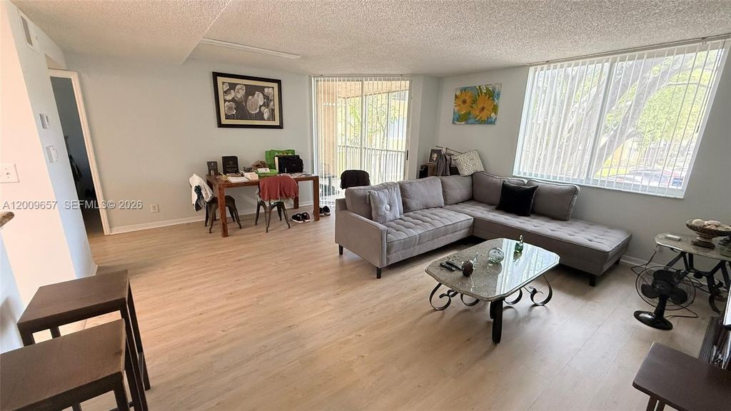 4055 W Mcnab Rd H206, Pompano Beach, FL 33069