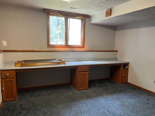 11738 Southgate Road, Roscoe, IL 61073