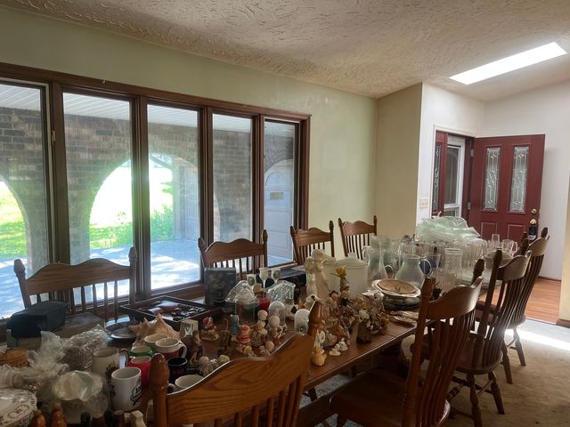 11738 Southgate Road, Roscoe, IL 61073